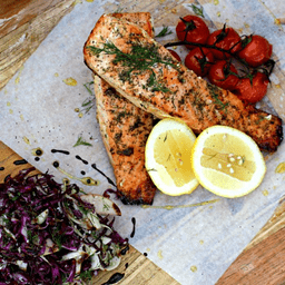 Cooked Baked salmon with fennel & tomatoes